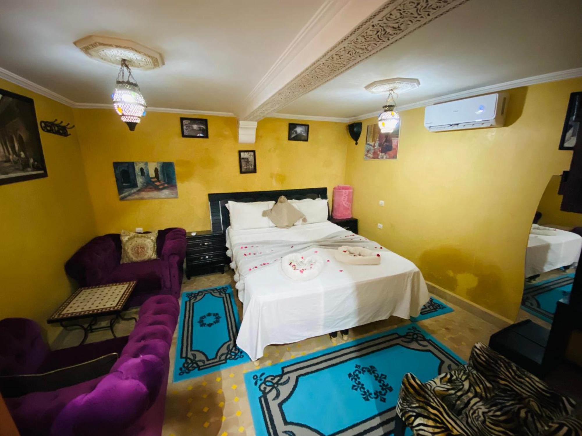 Riad Layla Rouge Marrakesh Bagian luar foto